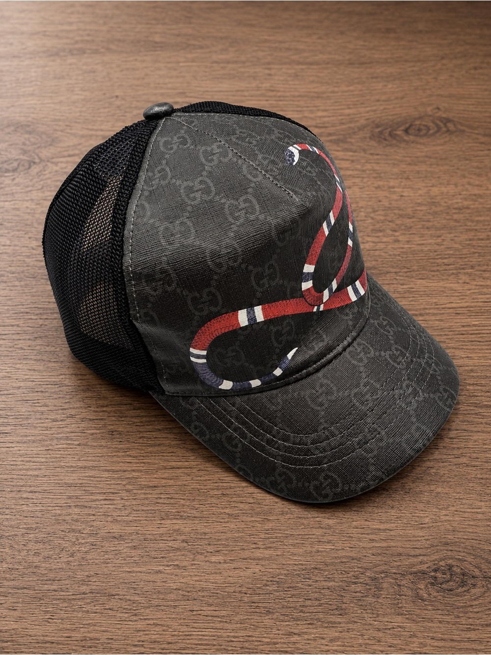 Gucci Kingsnake Print GG Supreme Baseball Cap Black Size M - Like New